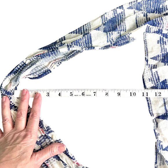 Free People Boho-Style Blue & White Linen Tote Bag w/ Geometric Triangle Print - Picture 8 of 10